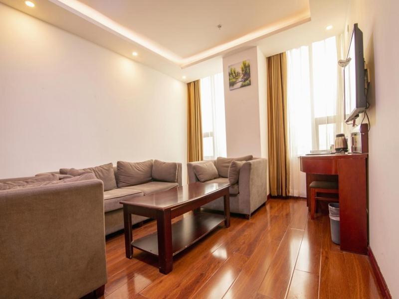 Greentree Inn Tianjin Meijiang Convention And Exhibition Center Express Hotel Екстер'єр фото